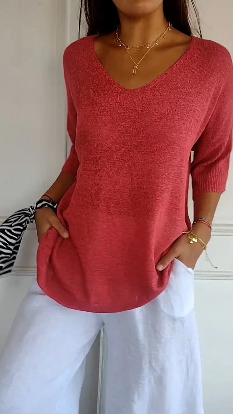 🔥Hot Sale-50% OFF🥰Solid Color Knitted V-neck Top