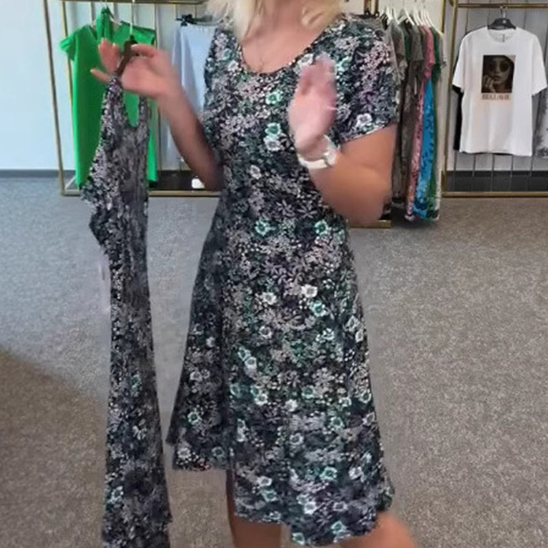 💐2025 New Arrival 50%OFF💖Women's Casual Scoop Neck Floral-Print Dress