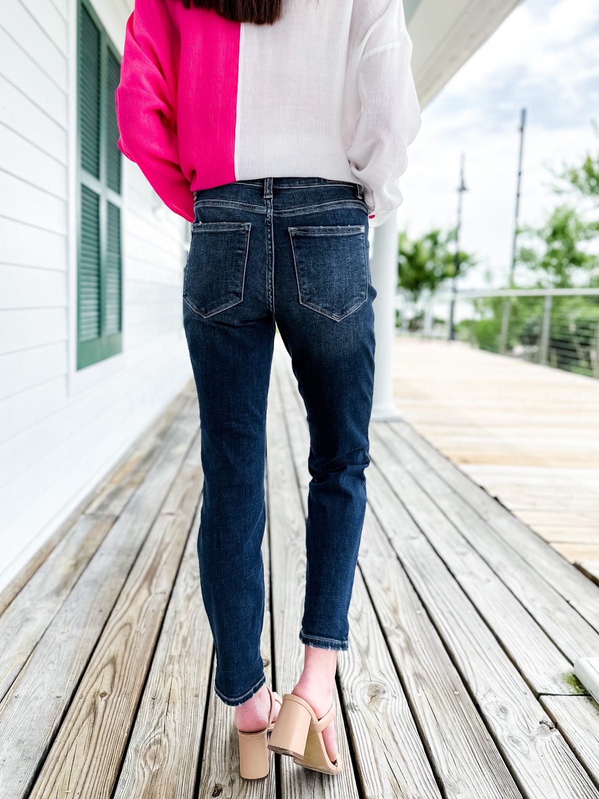 🔥Hot Sale $36.99🔥Tummy Control Cuffed Slim Fit Jeans(49% OFF)