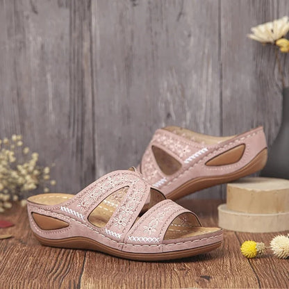 Last day 50% off | High-quality orthopaedic slip-on sandals with a thick platform
