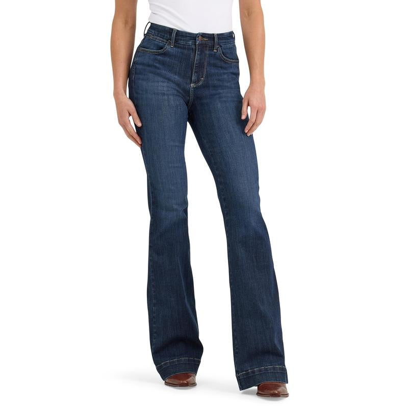 Vintage-Inspired Flare Jeans with a Flattering High Waist